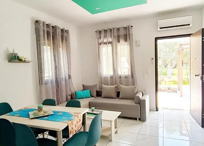 Chrisella * Skala Rachoni (Thasos)